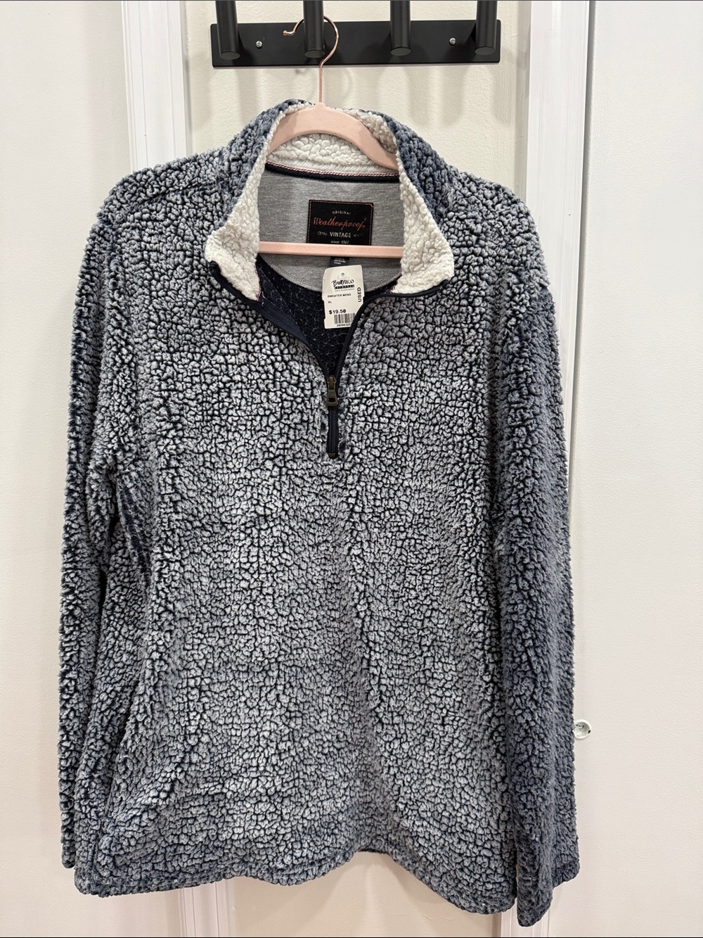Weatherproof Vintage Men's Heather Gray and Navy Quarter-Zip Sweater